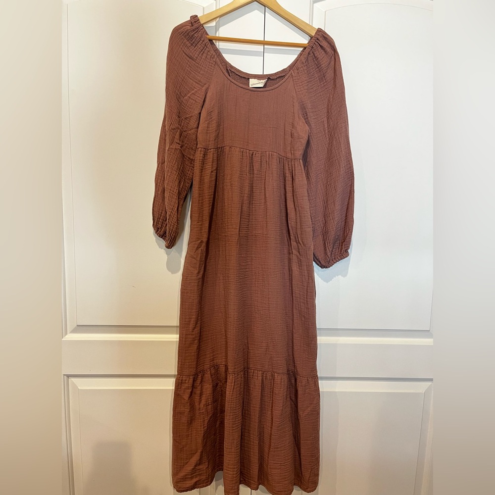 XS Universal Thread Taupe Boho midi dress